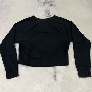 Black Long Sleeve Women's Crop Sweatshirt